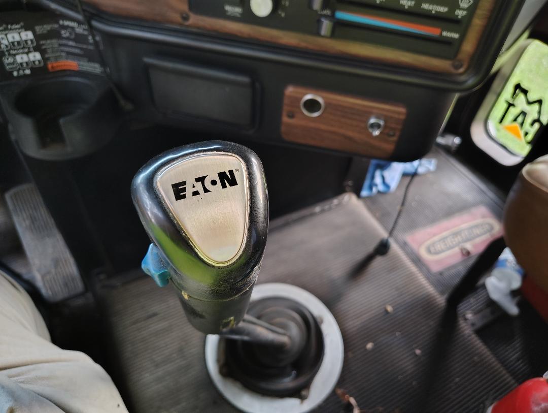 1999 FREIGHTLINER 5-Axle - Image 45